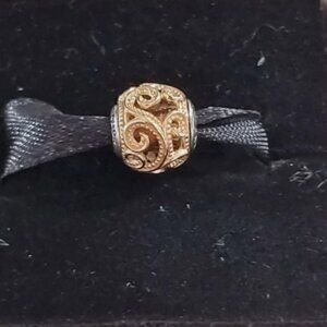 Authentic PANDORA *RETIRED* SS & 14kt Gold ESSENCE Creativity Charm 796050
